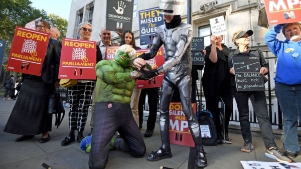 Government lawyer can't rule out PM suspending parliament again
Government lawyer can't rule out PM suspending parliament again