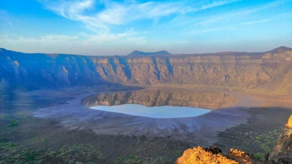 Saudi Arabia to open its doors to foreign tourists for the first time
Saudi Arabia to open its doors to foreign tourists for the first time