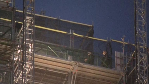 Extinction Rebellion protester arrested after three hours on Big Ben scaffolding
Extinction Rebellion protester arrested after three hours on Big Ben scaffolding