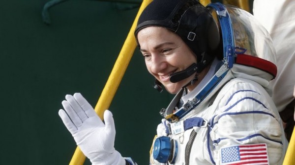 
                              First all-female spacewalk back on six months after embarrassing cancellation
                      