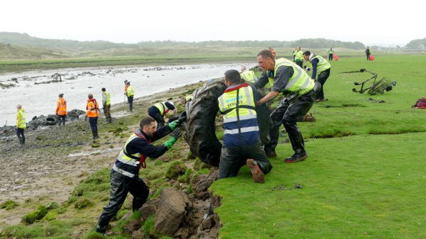 2,000 tyres recovered from River Ogmore in south Wales during clean-up operation 2,000 tyres recovered from River Ogmore in south Wales during clean-up operation