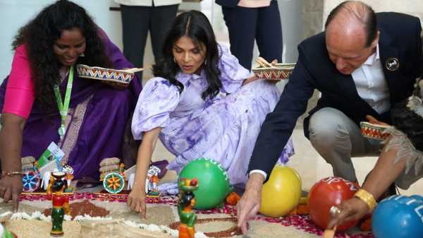 G20: Rishi Sunak meets Narenda Modi as leaders call for 'durable peace' in Ukraine G20: Rishi Sunak meets Narenda Modi as leaders call for 'durable peace' in Ukraine